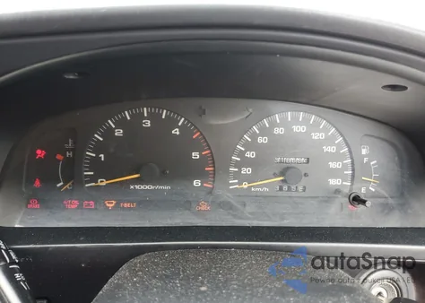 1997 Toyota Hilux Surf z USA, uszkodzony, nr VIN KZN1850042790